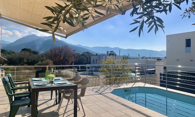 El Mas Bosca House | VILLA BAGES 5 Roses