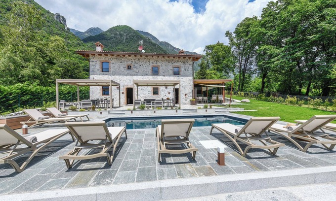 Anfo Villa | Villa Beatrice directly on the lake