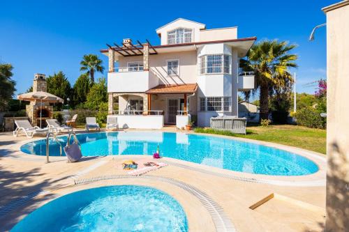 Ciftlik Villa | Villa Begonvil