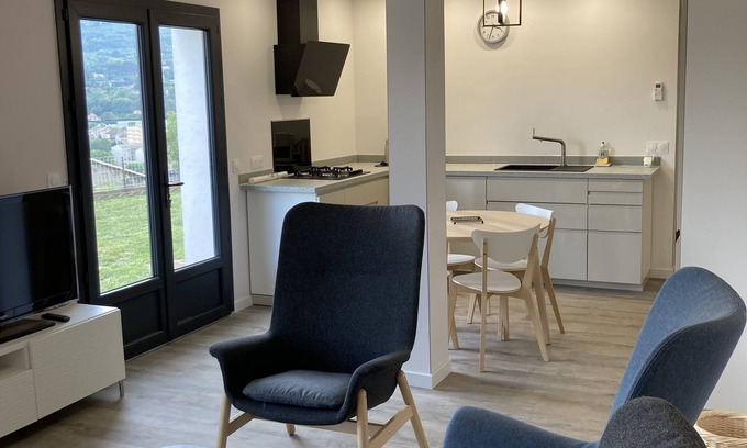Apt Apartment | Villa Belle Vue. Beautiful T3 ground floor.