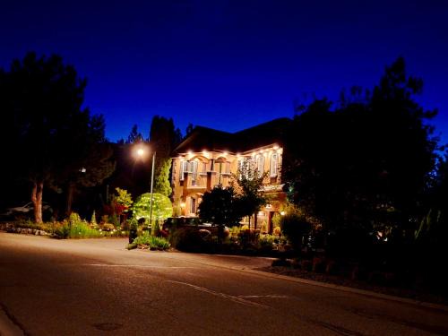 Quail Ridge Bed & Breakfast | Villa Bellissimo FranTalia