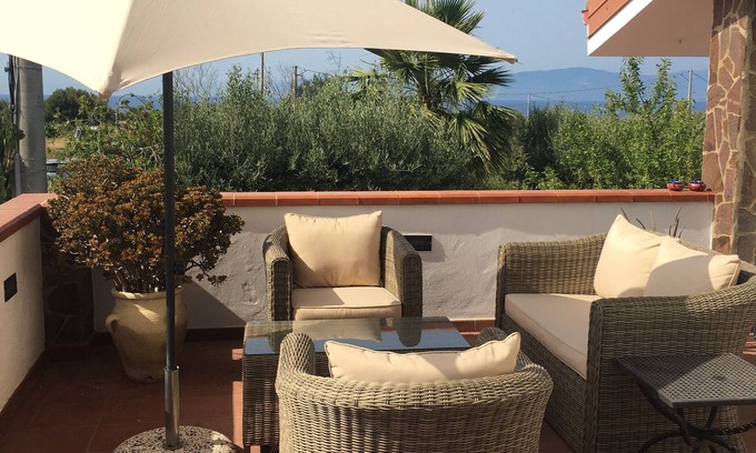 Briatico Apartment | Villa Bergamotto - Luxury 3 mins drive to Beach, 1st Floor, sea view sun terrace