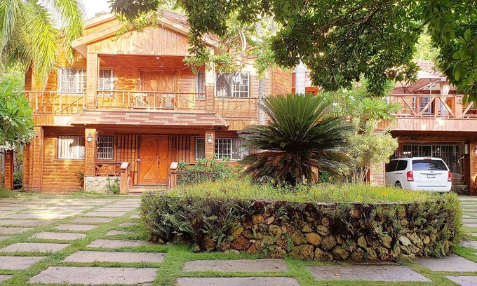 Juan Esteban Villa | Villa Bet Alfa, Perfect for vacations with family and friends.