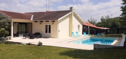 Montayral House | Villa Bianco