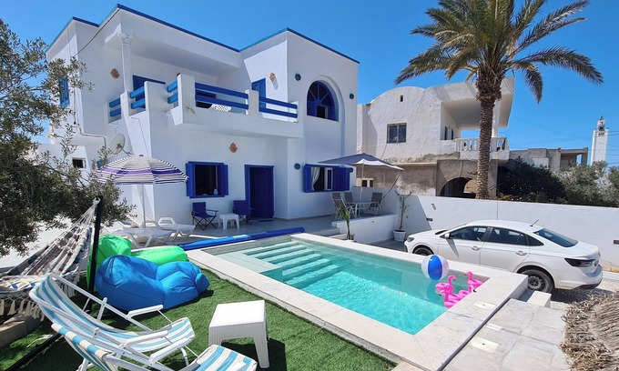 Zarzis Villa | Villa Bleue Plage Sonia