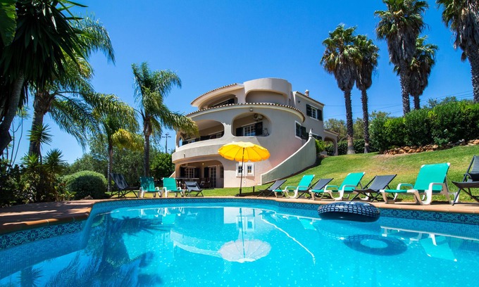 Boliqueime Villa | Villa Bliss - 450m² Luxury Oasis w/ Saltwater Pool