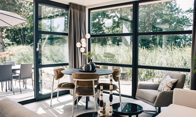 Vogelenzang House | Villa Bloomingdale by Interhome