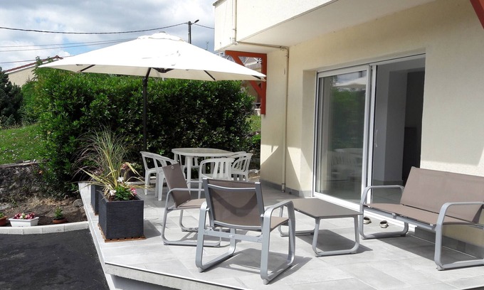 Aurec-sur-Loire House | Villa Bordl'O > Hiking Beach Canoeing 5 minutes from the amusement park.