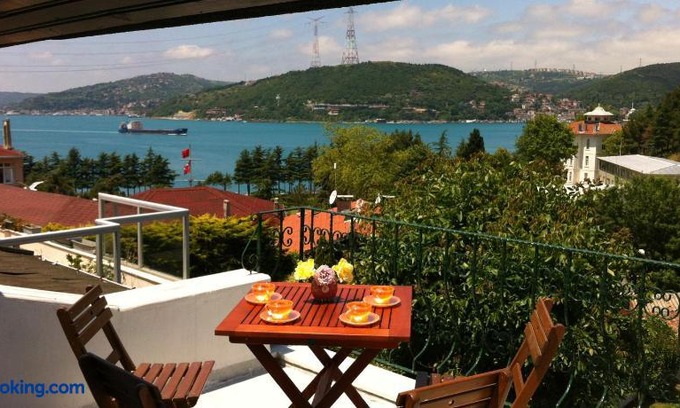 Anadolu Kavagı Mahallesi Villa | Villa Bosphorus Konak