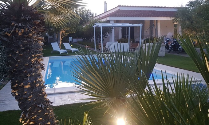 Brindisi Villa | VIlla Brancasi with swimming pool