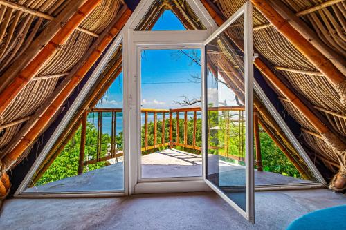 Isla Navidad House | Villa Buganvilia