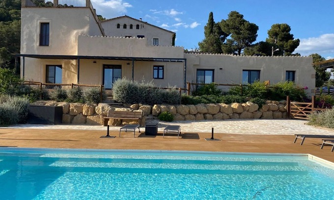 Castellvi de la Marca Villa | Villa 'Cal Noia 1 and 3' with Mountain Views, Wi-Fi and Air Conditioning