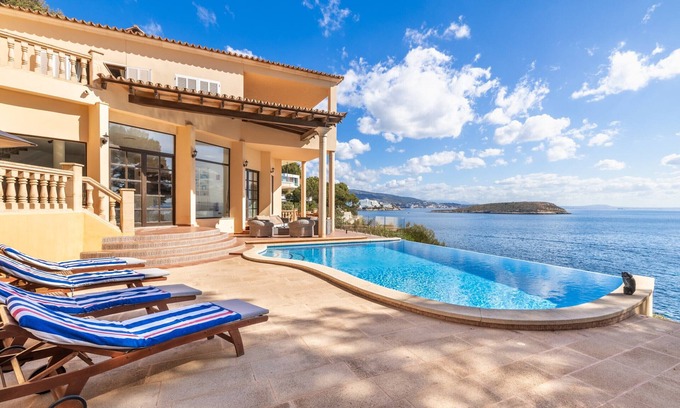 Cala Vinas Villa | Villa Cala Vinyes