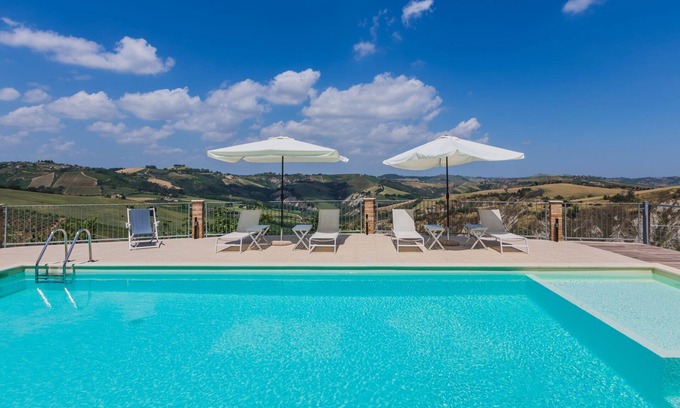 Cossignano Villa | Villa Calanchi with pool, air conditioning and wonderful panorama, 20 minutes from the Adriatic Sea