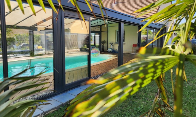Dollon House | Villa Calme Avec Piscine Couverte