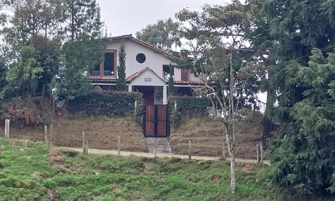 San Pedro Villa | Villa campestre, casa blanca