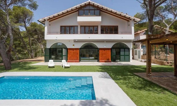 Tamariu Villa | Villa Can Reig Tamariu, private swimmingpool, pkg and 5min from the beach