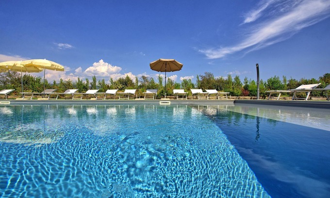 Le Piazze Villa | Villa Cangeli - Vacation Rental with swimming pool in Valdichiana, Tuscany.