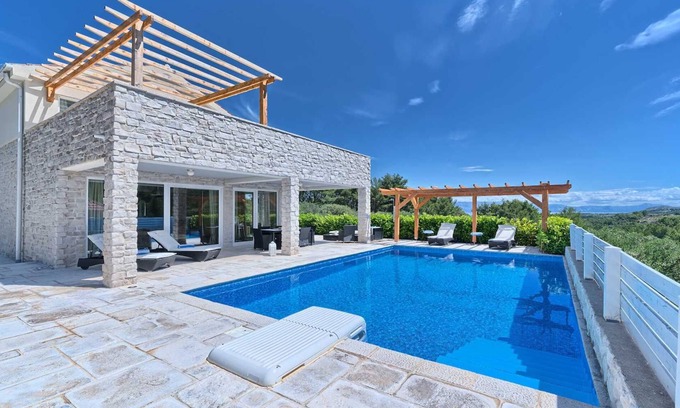 Pitve Villa | Villa Caprice - with a heated pool and a spa, for 10 guests on Island Hvar