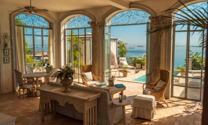 Taboga Hotel | Villa Caprichosa