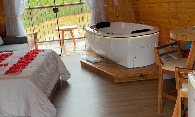 Santa Teresa Ski Chalet | Villa Caravaggio Chalets