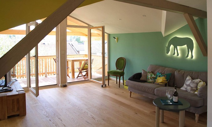 Grassau Apartment | Villa carefree suite in newly built attic