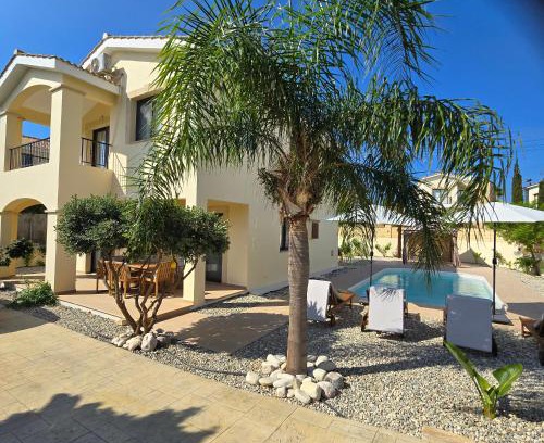 Kouklia House | Villa Carissa