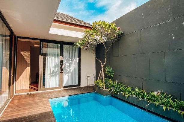 Beji Villa | Villa Carmela Batu by Kingspark 8