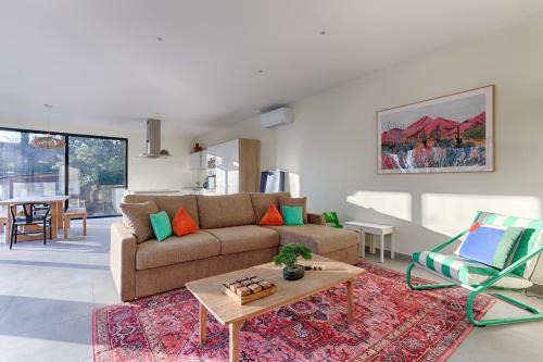 Chalifert House | Villa Carotte à 10 Minutes de Disneyland Paris