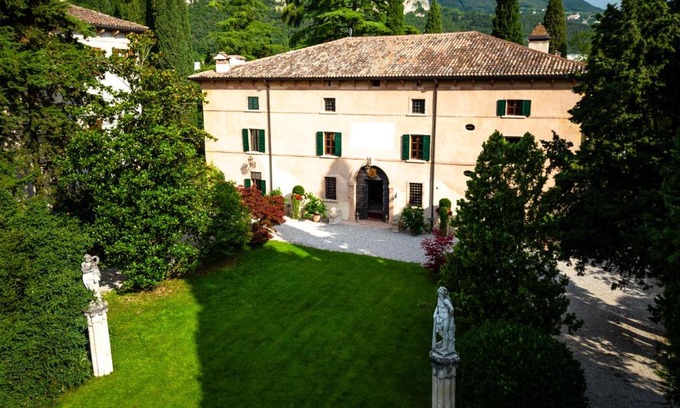 Grezzana Bed & Breakfast | Villa Carrara