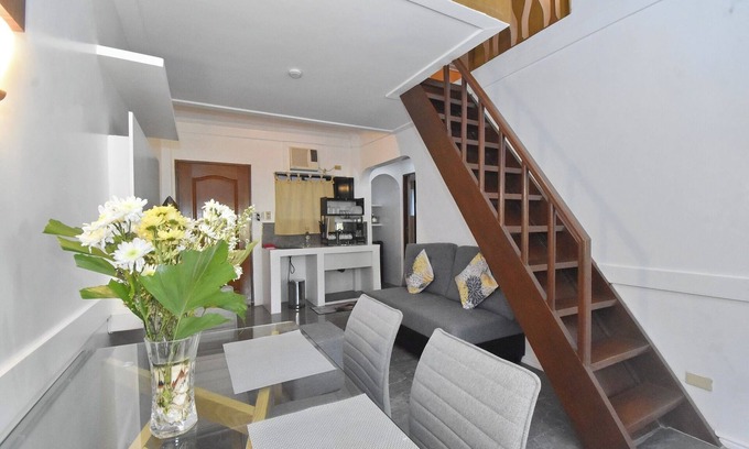 Boracay Island Apartment | Villa Casa de Loft+Kitchen 2 Min to White Beach