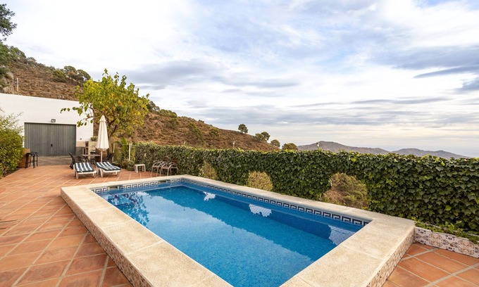 Competa Villa | Villa 'Casa Haza Rila' with Pool, Beautiful Mountain Views, Garden & Wi-Fi