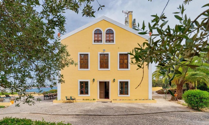Setubal Villa | Villa Casal Assis