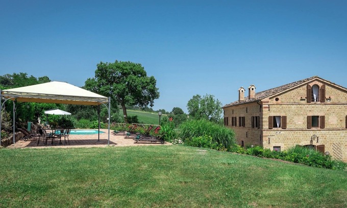 San Ginesio Villa | Villa Casanostra 12, Emma Villas
