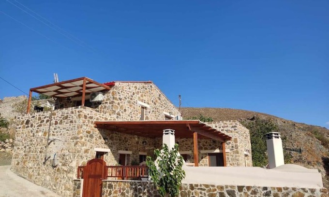 Archanes-Asterousia House | VILLA CASTELLOS