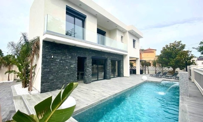 Empuriabrava Villa | Villa Catalunya à Empuriabrava