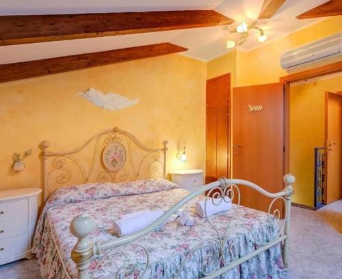 San Bartolomeo al Mare House | Villa Caterina