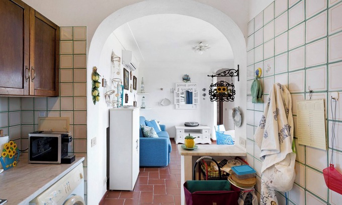 Tiberio Villa | Villa "Caterina" with Sea View, Private Terrace & Wi-Fi
