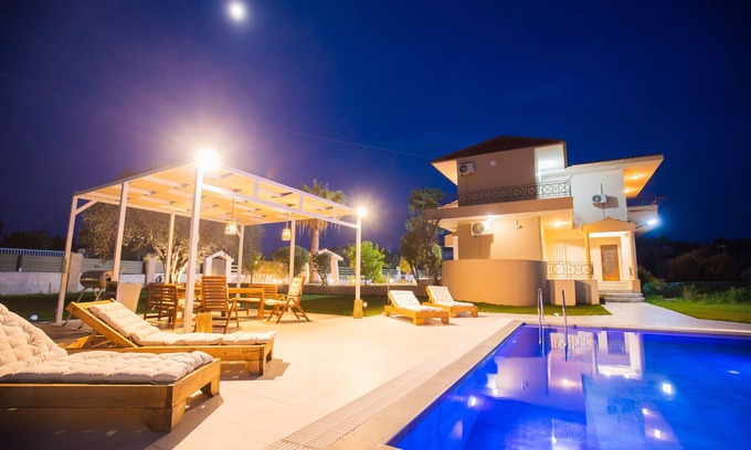Asgourou Villa | Villa Cervus Dianae