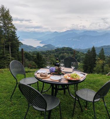 Civenna Ski Chalet | Villa Chalet Bellagio Panorama