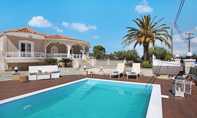Alikanas Villa | Villa "Chrysoula" with Mountain View, Private Pool & Wi-Fi