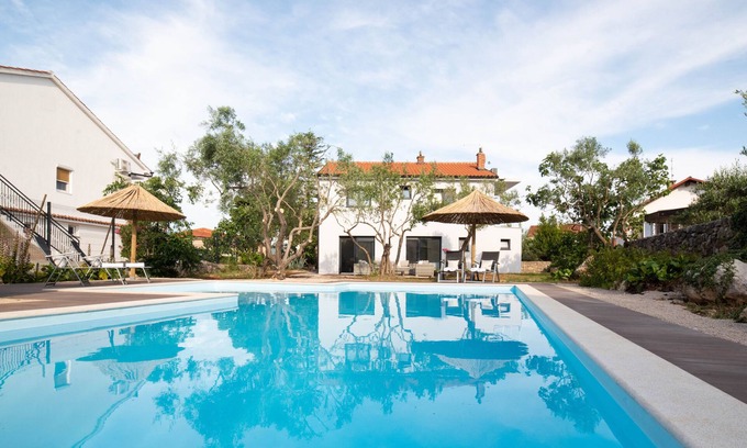 Krk Villa | Villa Čimić with pool - 200m from the beach and city centre