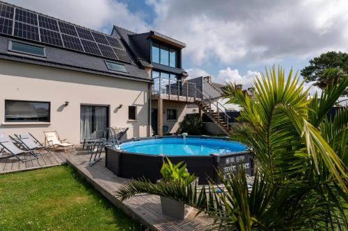 Saint-Philibert House | Villa Clémarine