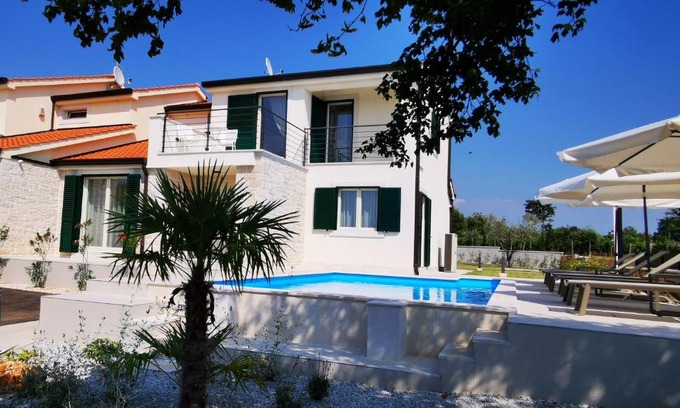Labinci House | Villa Clara