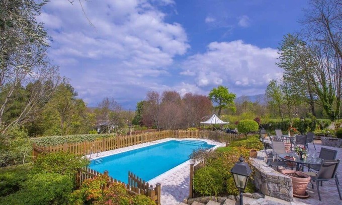 Besozzo Villa | Villa Collina: Stunning 5 bedroom villa with pool