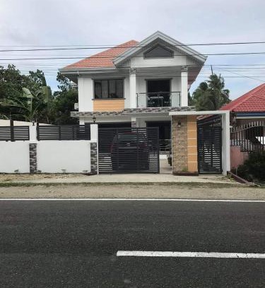 Batuan Bed & Breakfast | Villa Cresenciana
