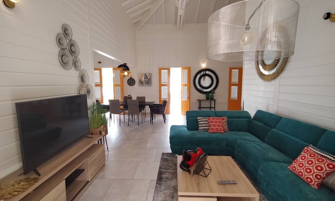 Saint-Louis House | Villa Curcuma Type T3 + private pool Le jardin des 4 épices