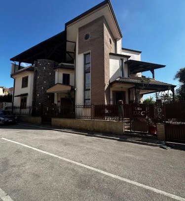 Frattaminore Villa | Villa D&C