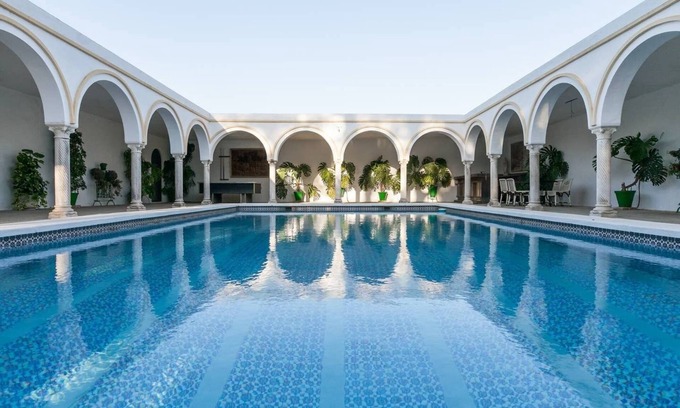 Villanueva del Ariscal Villa | Villa del Manzano, Complete villa with pool just 15 minutes from Seville