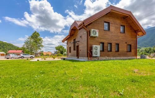 Brusane Villa | Villa D-Ika by Villas Guide